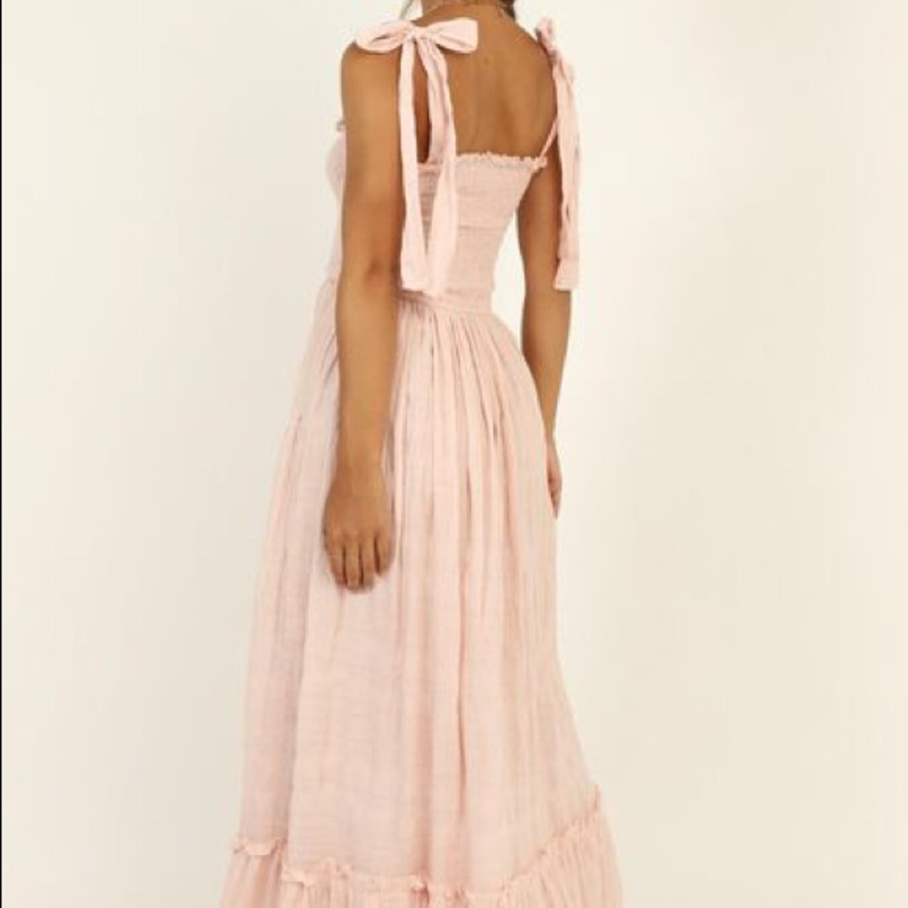 NWT tie shoulder ruched maxi dress
